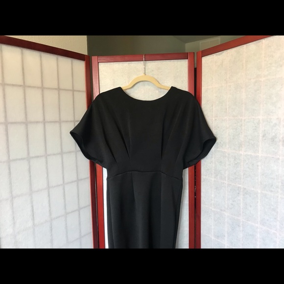 NWOT Black Knee Length Dress with Kimono Sleeves - Picture 2 of 4